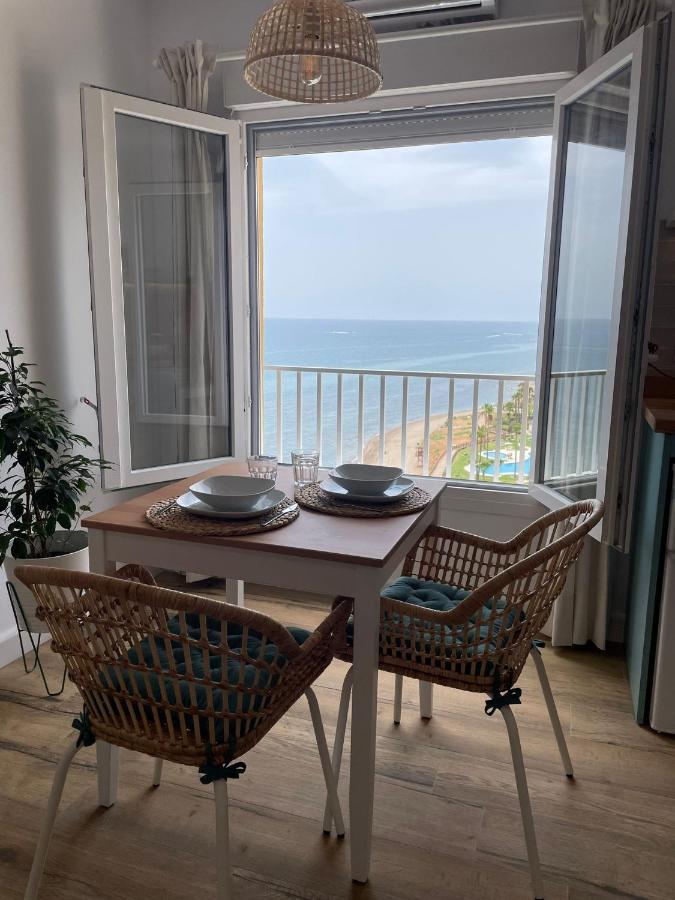 מאלגה Studio On The Beach Front מראה חיצוני תמונה