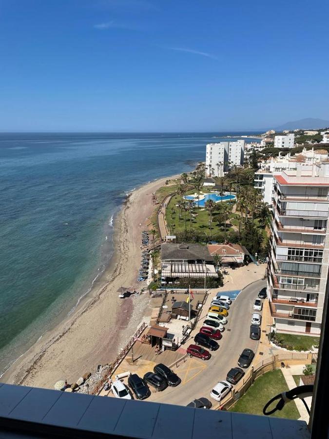 מאלגה Studio On The Beach Front מראה חיצוני תמונה